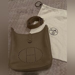 Hermès Evelyne III 29/PM